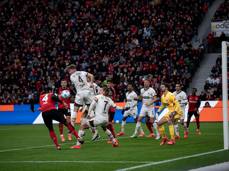 Tella hatte diesmal kein Torglück. - Foto: Fabian Strauch/dpa