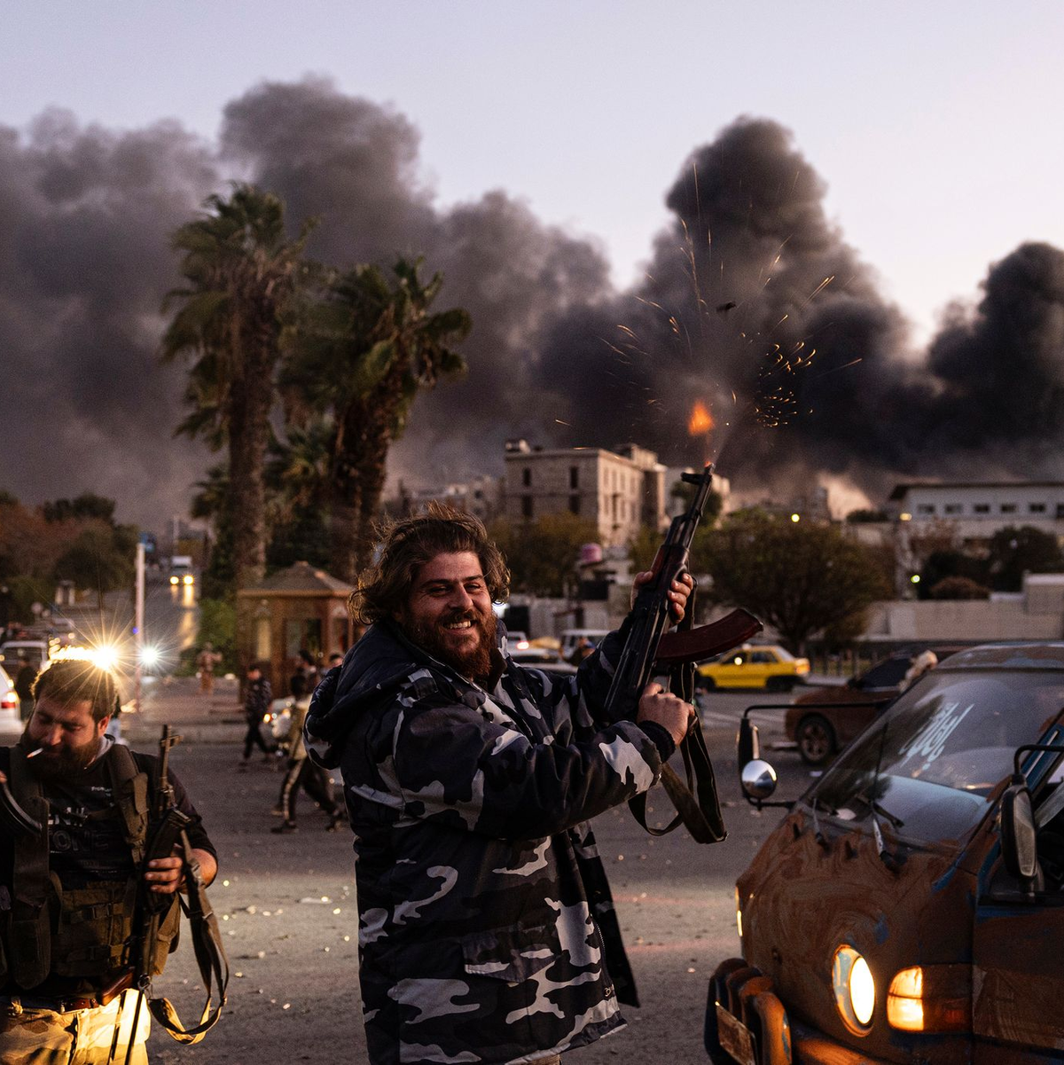 Die Rebellen in Syrien müssen sich nach Assads Sturz über die Machtverteilung verständigen.  - Foto: Ugur Yildirim/DIA Photo/AP/dpa