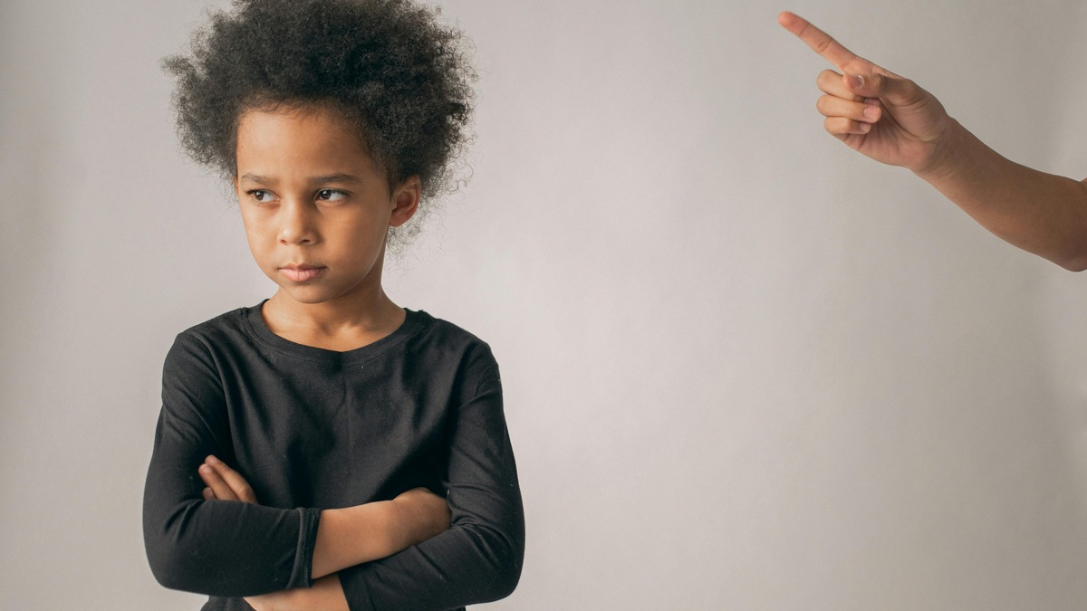 Umstrittene Erziehungsstile – Jana Alles von Smart Parents verrät, wann Eltern ihren Kindern schaden - Foto: presseportal.de
