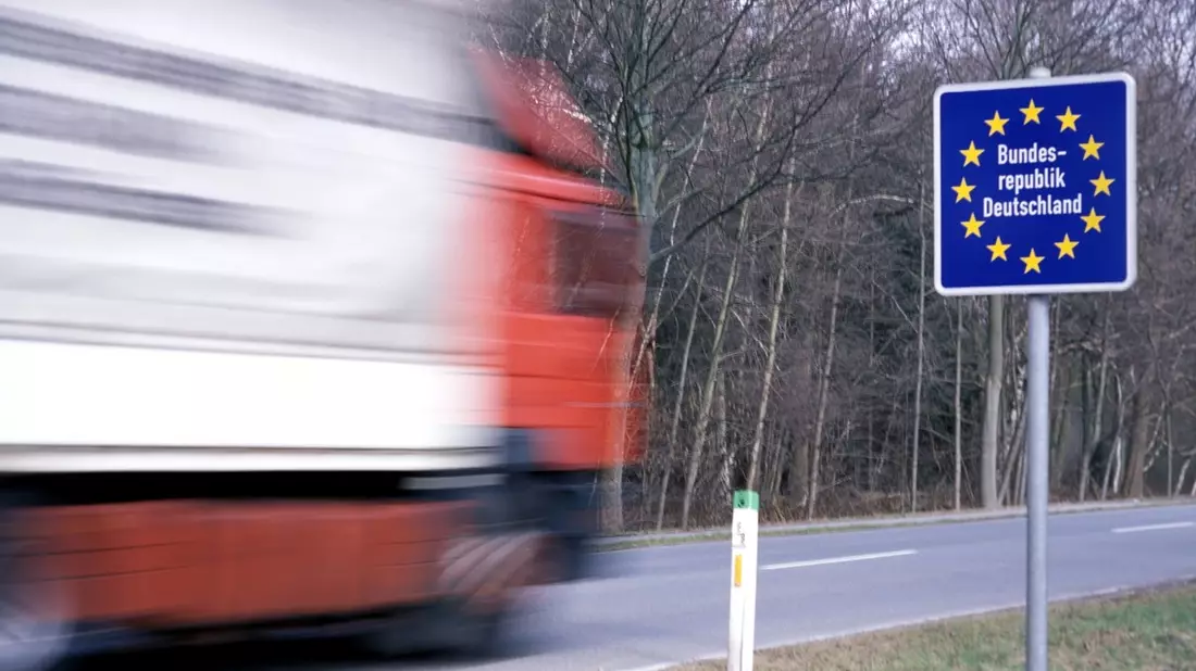 HZA-SI: Black Week: Keine Ausnahmen bei Zollabgaben / Auch für Gratiswaren gelten Zollvorschriften - Bild: presseportal.de