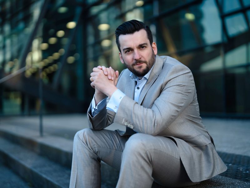 Alexander Heinrich von HeiProTec erklärt, warum das Standard-IT-Produkt nicht zum Unternehmenswachstum beiträgt - Foto: presseportal.de