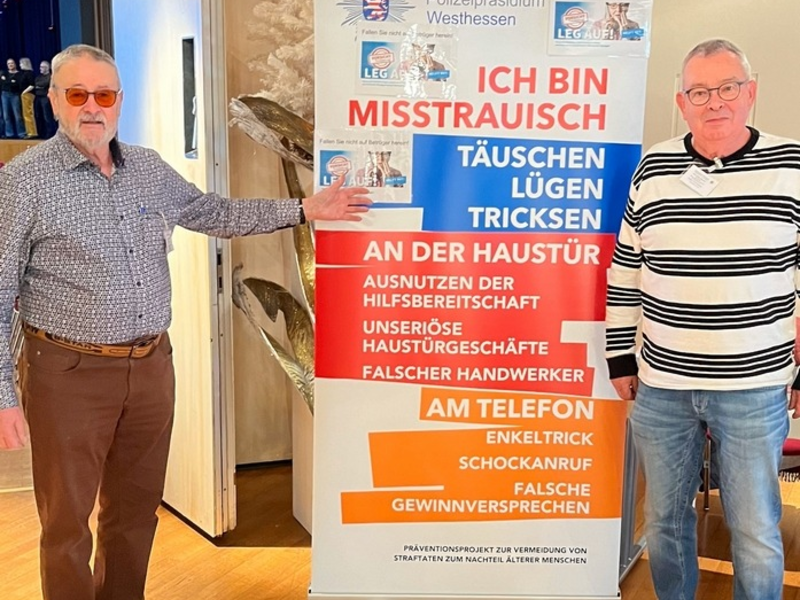 POL-LM: Sicherheitsberater für Seniorinnen/Senioren im Einsatz beim Seniorennachmittag der Stadt Limburg a, d, Lahn - Foto: presseportal.de