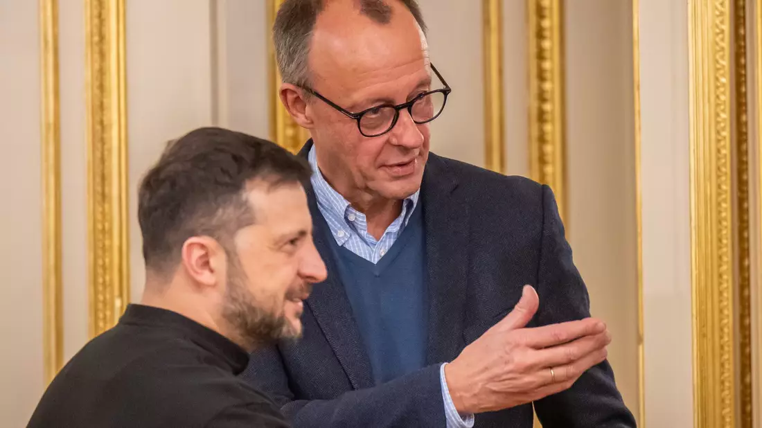 Merz hat eine andere Haltung zu Taurus als Kanzler Scholz. - Bild: Michael Kappeler/dpa