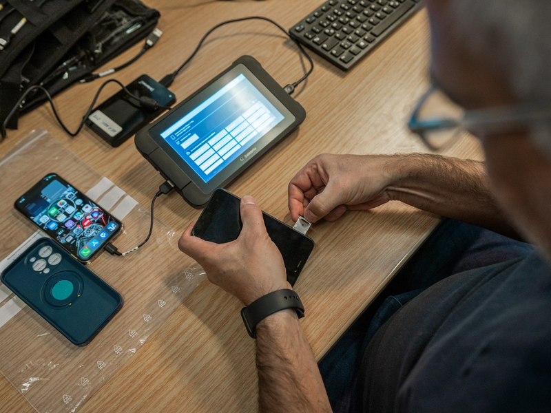 Bundespolizeidirektion München: Erfolgreicher Schlag gegen grenzüberschreitende Schleuserkriminalität / Mehrjährige Haftstrafen für Schleuser auf deutscher und österreichischer Seite - Foto: presseportal.de