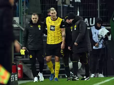 Niklas Süle fehlt dem BVB monatelang. - Foto: Federico Gambarini/dpa