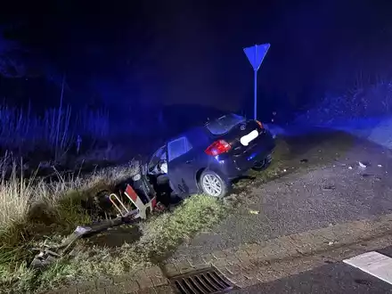 POL-NI: Obernkirchener verursacht alkoholisiert zwei Verkehrsunfälle - Foto: presseportal.de
