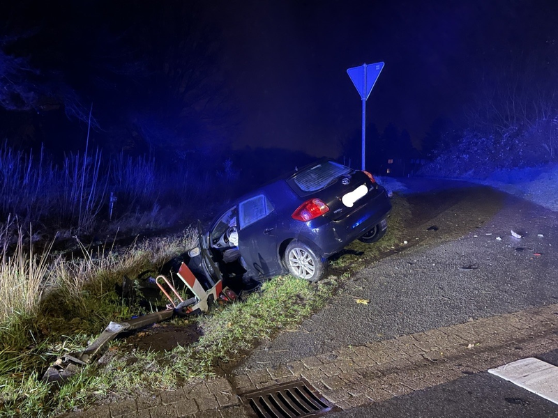 POL-NI: Obernkirchener verursacht alkoholisiert zwei Verkehrsunfälle - Foto: presseportal.de