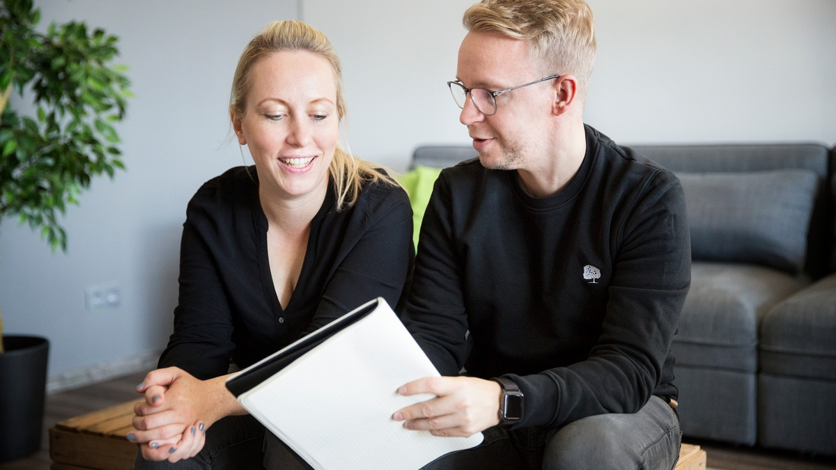 Impulse für eine glückliche Beziehung: Ina und Florian Kleinschmidt präsentieren den Lebensidealisten-Podcast - Foto: presseportal.de