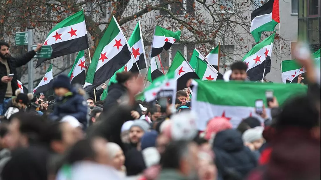Syrer in Deutschland feiern den Sturz von Assad in Syrien (Archiv) - Bild: über dts Nachrichtenagentur