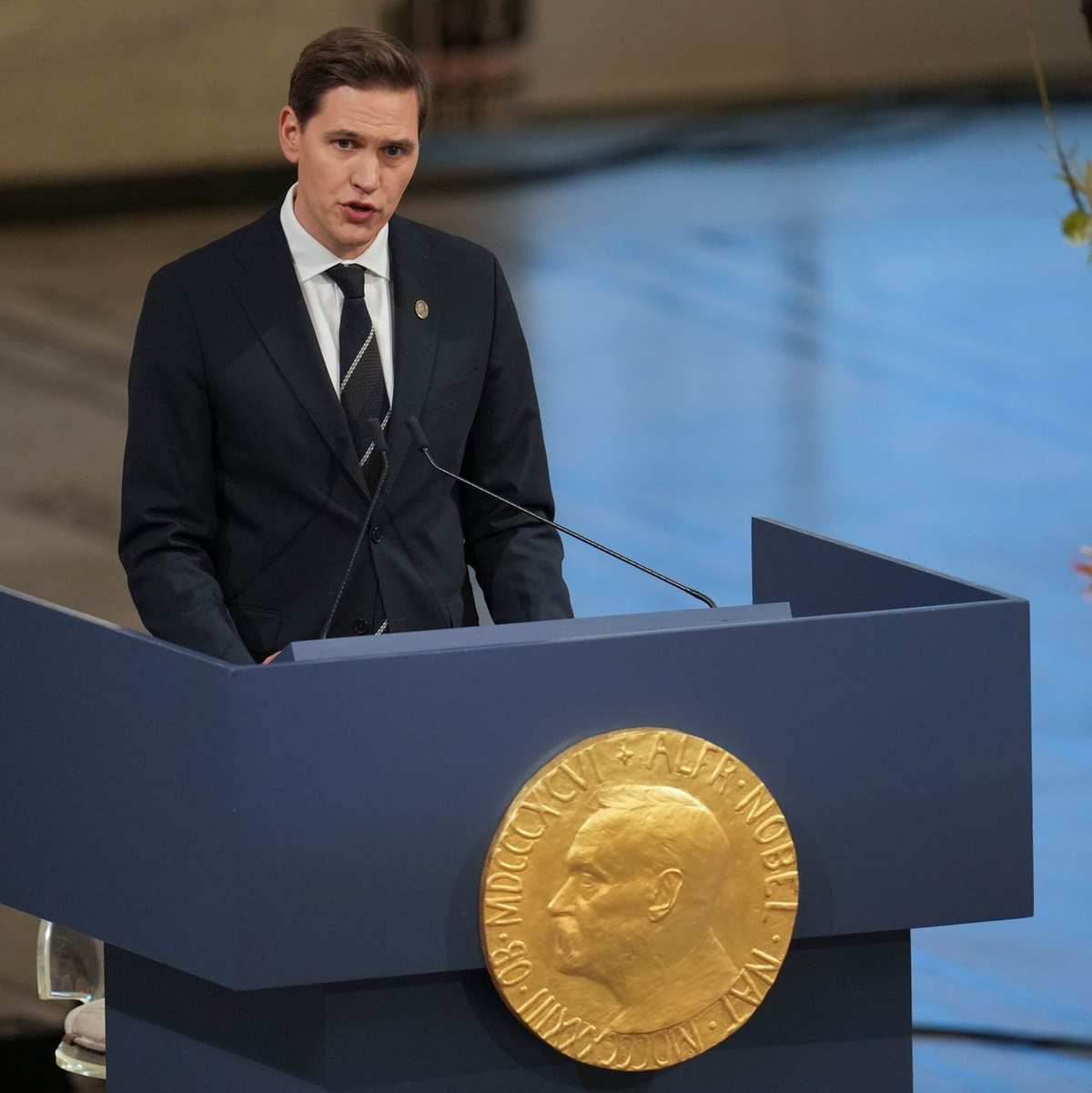 Der Vorsitzende des Nobelkomitees, Jørgen Watne Frydnes. - Foto: Kin Cheung/AP/dpa