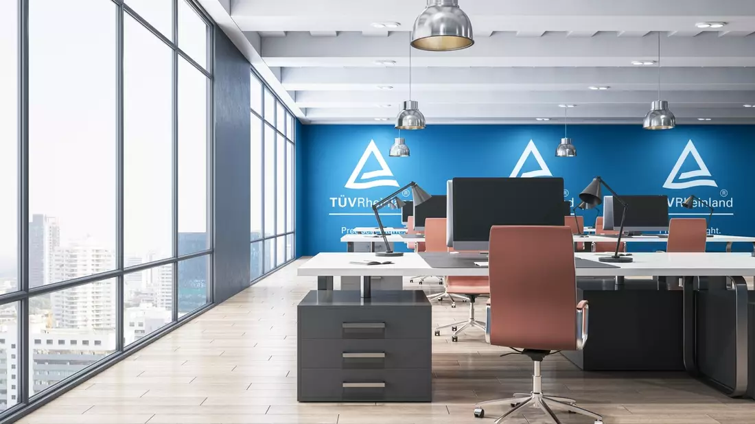 TÜV Rheinland: Voraussetzung für gutes Sehen am Arbeitsplatz ist eine korrekte Beleuchtung - Bild: presseportal.de
