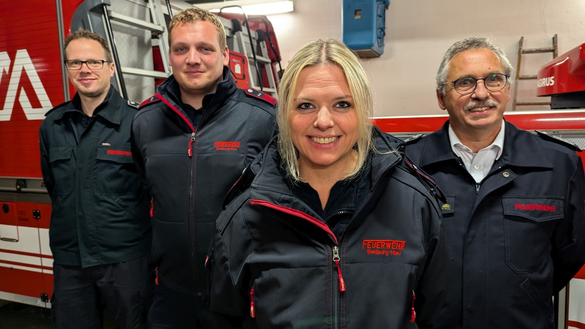 FW-KLE: Frauenpower in der Freiwilligen Feuerwehr Bedburg-Hau / Erste Frau in der Leitung einer Löscheinheit - Foto: presseportal.de