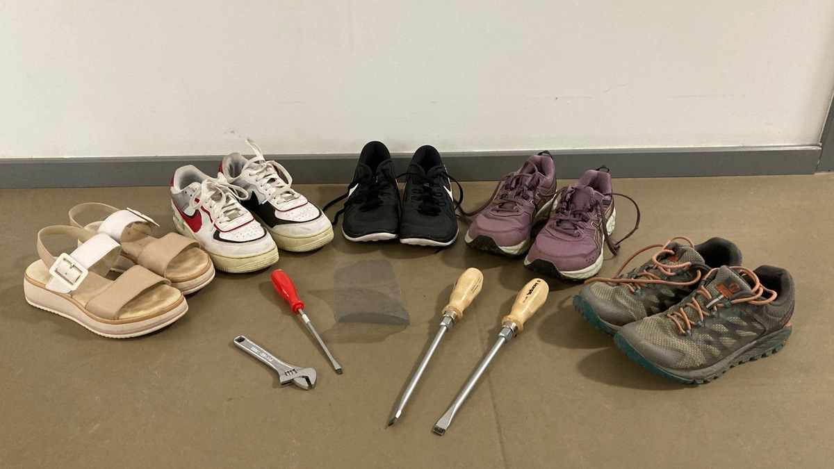 POL-D: Dateianhang (Foto) zur Meldung Flingern - Zwei mutmaßliche Einbrecherinnen gefasst - Polizist in Freizeit beobachtet Verdächtige - Festnahme - Foto: presseportal.de