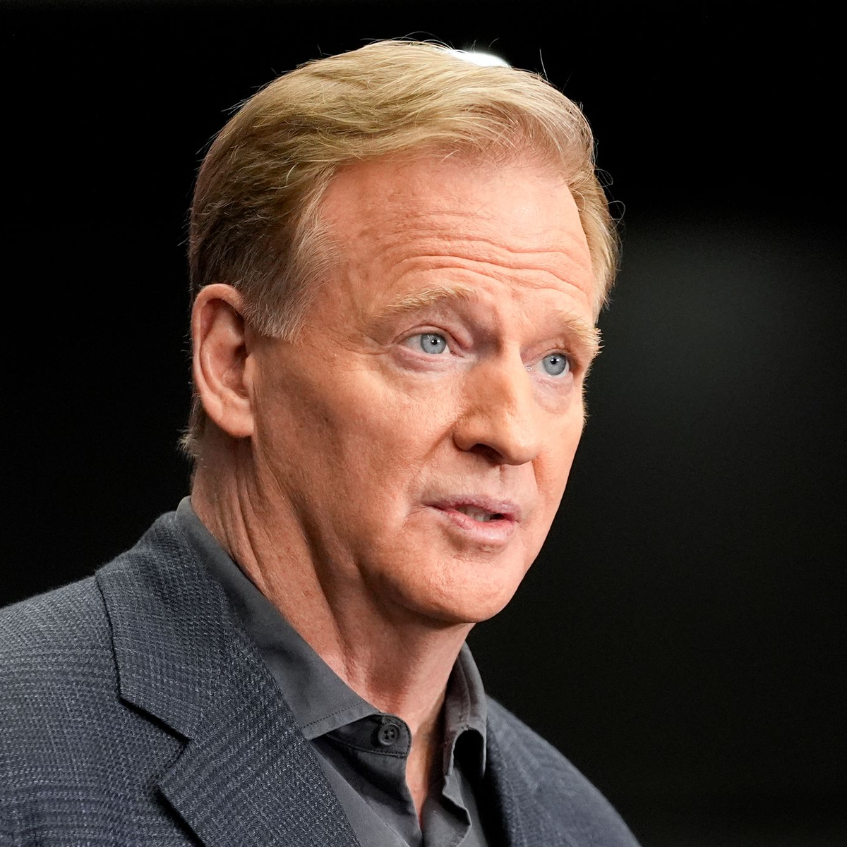 Als NFL-Mitarbeiter war Roger Goodell schon 1990 in Berlin mit dabei.  - Foto: Matt York/AP/dpa
