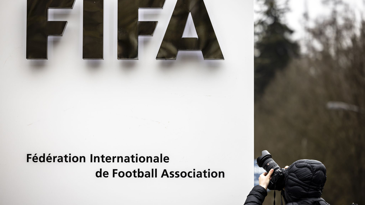 Die FIFA hat die Weltmeisterschaften 2030 und 2034 vergeben. - Foto: Michael Buholzer/KEYSTONE/dpa