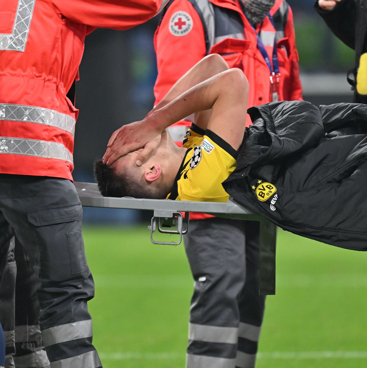 München oder Dortmund? Wo liegt die Zukunft von Nico Schlotterbeck? - Foto: Bernd Thissen/dpa