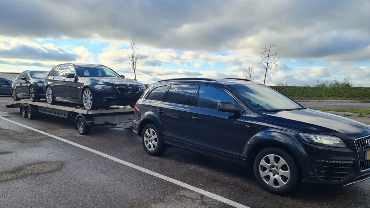 HZA-SI: Erfolgreiche Kontrollaktion / Zoll stellt unterschiedlichste Verstöße gegen Anmeldepflichten fest - Foto: presseportal.de