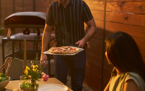 SHARE THE SPARK: Ooni's Umfrage zeigt, wie das Lieblingsessen Pizza Verbindungen stärkt / Beziehungsexpertin Paula Lambert kommentiert die Ergebnisse - Foto: presseportal.de