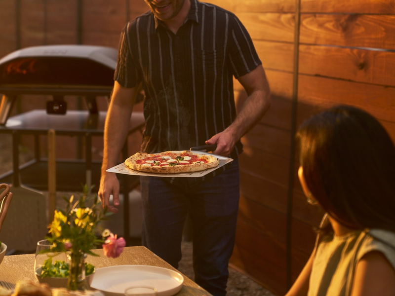 SHARE THE SPARK: Ooni's Umfrage zeigt, wie das Lieblingsessen Pizza Verbindungen stärkt / Beziehungsexpertin Paula Lambert kommentiert die Ergebnisse - Foto: presseportal.de