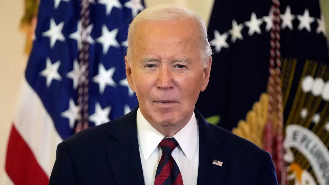 Kurz vor seinem Abschied aus dem Weißen Haus kommt US-Präsident Joe Biden einer großen Zahl von Gnadengesuchen nach. - Bild: Mark Schiefelbein/AP/dpa