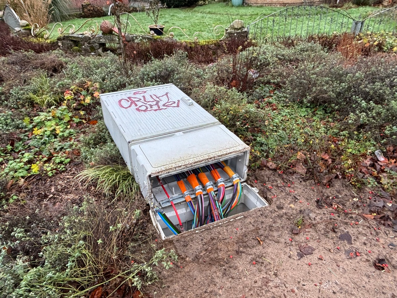 POL-OS: Alfhausen: Kabelverteilerstation beschädigt- Zeugen gesucht - Foto: presseportal.de