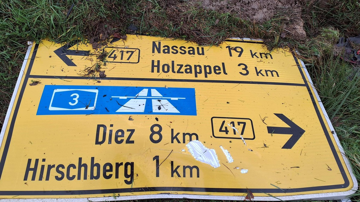 POL-PDMT: Langenscheid. Schild beschädigt und geflüchtet - Foto: presseportal.de