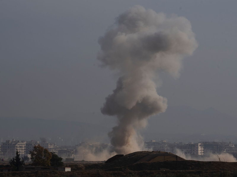 In Syrien kommt es erneut zu Protesten.  - Foto: Leo Correa/AP/dpa