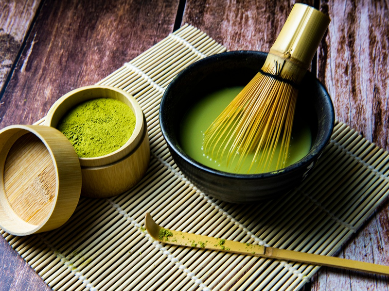 Matcha-Tee - nicht ganz so gut wie sein Ruf / Die Apotheken Umschau zeigt: Eine gesundheitsfördernde Wirkung des grünen Pulvers ist wissenschaftlich nicht belegt - Foto: presseportal.de