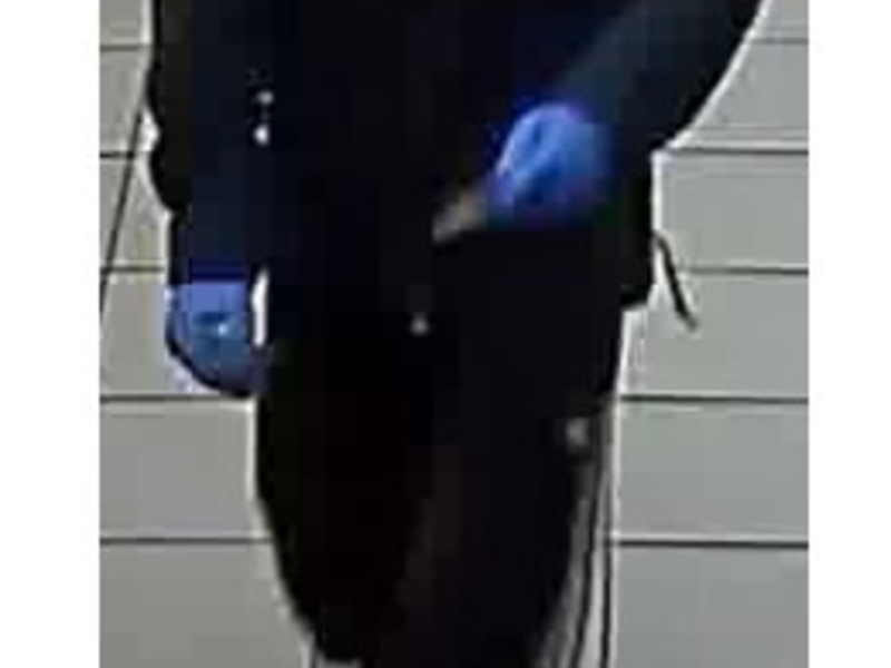 POL-DH: --- Wetschen - Öffentlichkeitsfahndung nach Tankstellenüberfall --- - Foto: presseportal.de