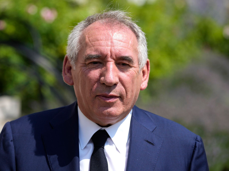 Auf Bayrou wartet eine schwierige Regierungsbildung (Archivbild). - Foto: Francois Mori/AP/dpa