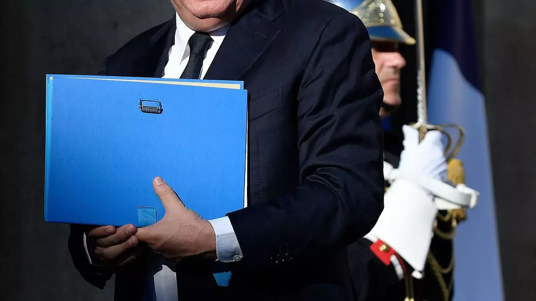 Bayrou muss nun die Unterstützung möglichst vieler politischer Lager im Parlament gewinnen, um regieren zu können (Archivbild). - Bild: Julien De Rosa/AFP/dpa