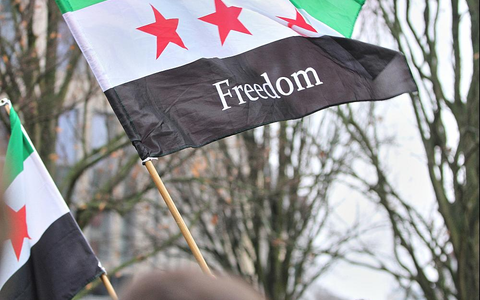 Syrerfeiern den Sturz von Assad in Syrien (Archiv) - Foto: über dts Nachrichtenagentur