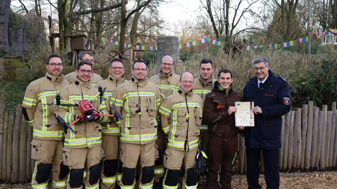 FW-KLE: Feuerwehr Kleve erhält Patenschaft für Roten Panda - Bild: presseportal.de