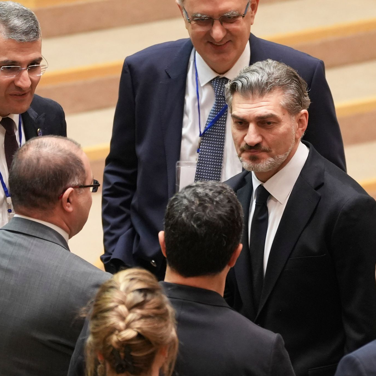 Der frühere Fußballer Michail Kawelaschwili ist neuer Präsident der seit Wochen von proeuropäischen Protesten erschütterten Südkaukasusrepublik Georgien. (Archivbild) - Foto: Uncredited/AP/dpa