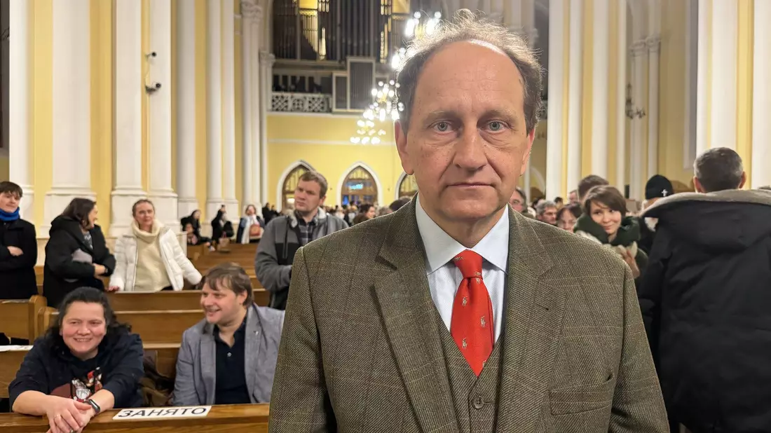 Die russische Außenamtssprecherin Maria Sacharowa hat sich einmal mehr am deutschen Botschafter Graf Lambsdorff für dessen Friedensaufrufe abgearbeitet. (Archivbild vom 14.12.) - Bild: Andre Ballin/dpa