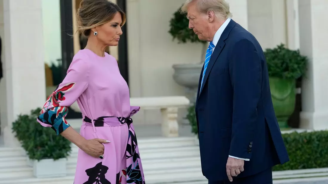 Donald und Melania Trump wird kein besonders inniges Verhältnis nachgesagt. (Archivbild) - Bild: Lynne Sladky/AP/dpa