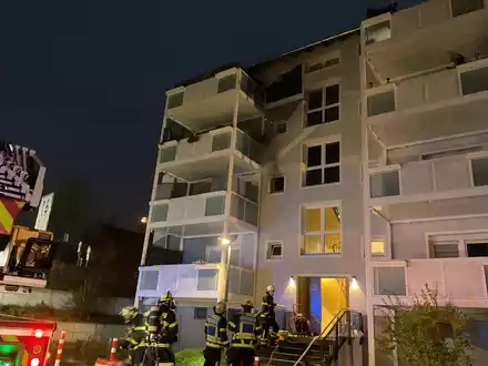 FW-DO: Wohnung in Dortmund-Nord nach Zimmerbrand unbewohnbar - Foto: presseportal.de
