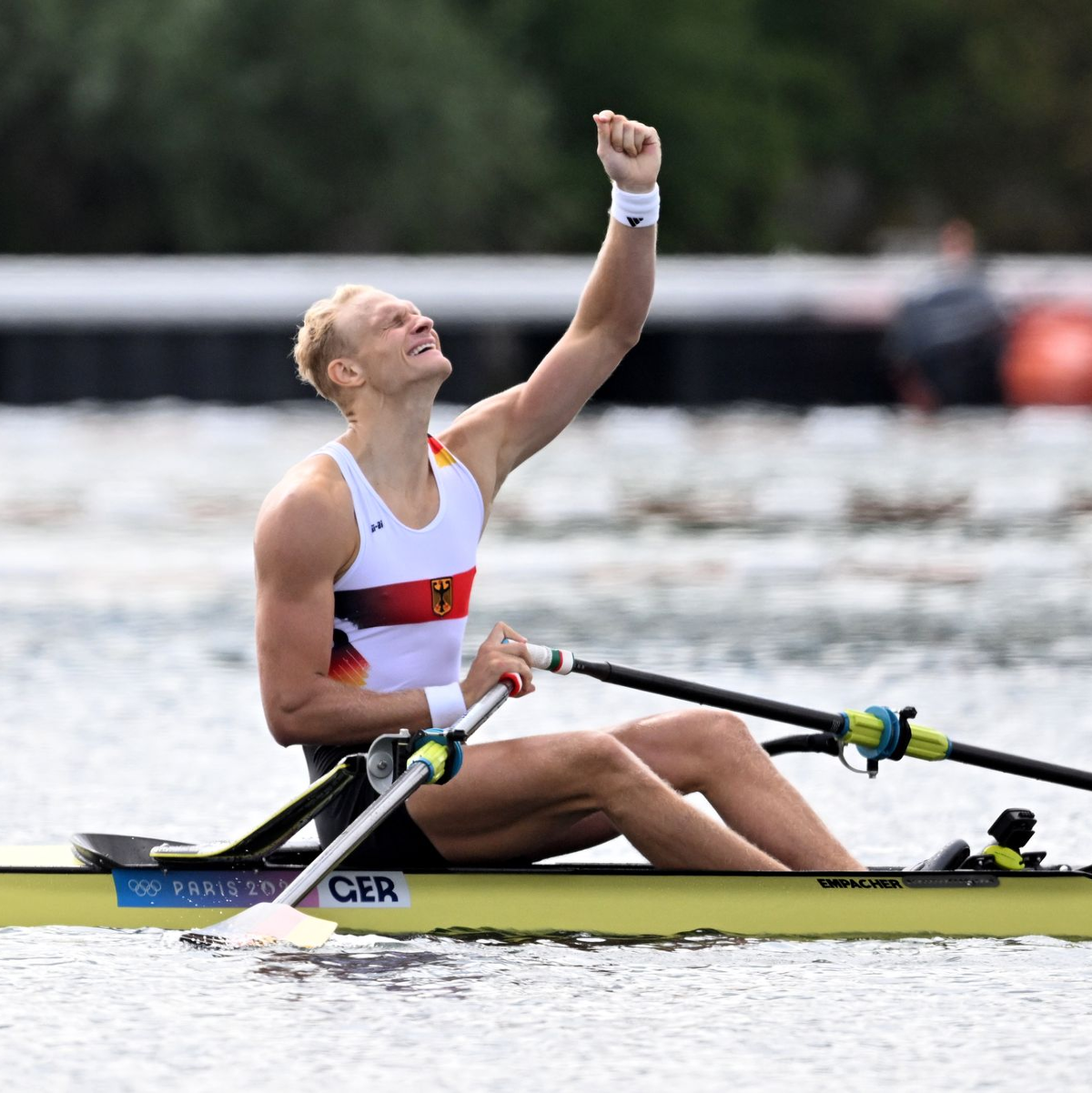 Oliver Zeidler jubelt. (Archivbild) - Foto: Sebastian Kahnert/dpa