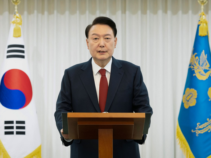 Das Verfassungsgericht hat den Amtsenthebungsprozess gegen Yoon Suk Yeol begonnen. (Archivbild)  - Foto: Uncredited/South Korean President Office via Yonhap/AP/dpa