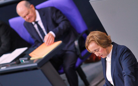 Olaf Scholz und Beatrix von Storch (Archiv) - Foto: über dts Nachrichtenagentur