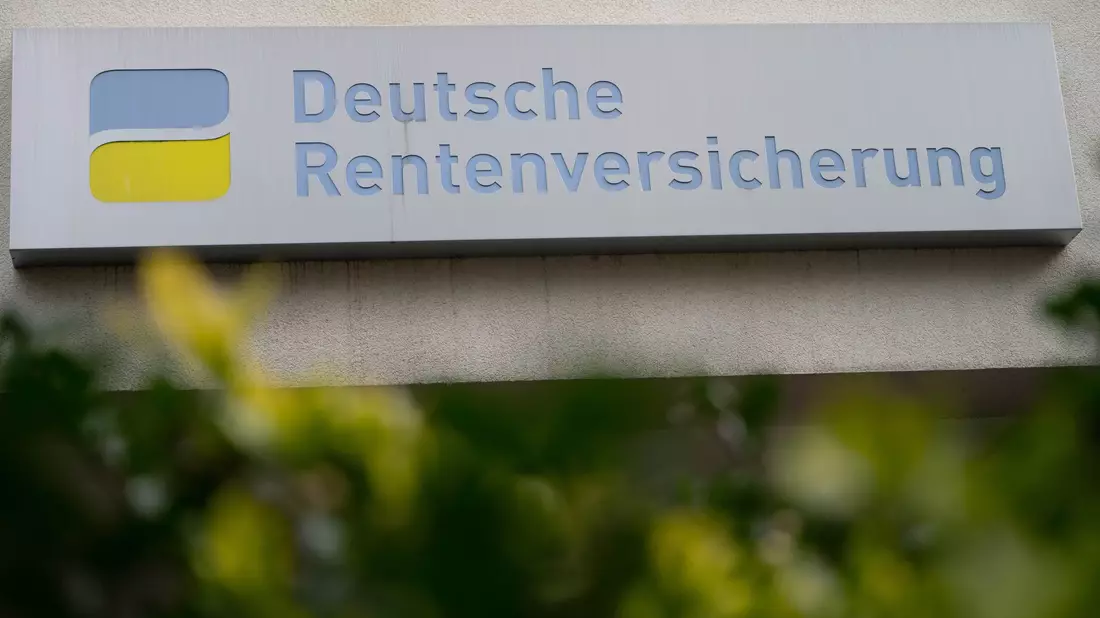 Ein Bürgerfonds soll nach Vorstellung der Grünen Geld am Kapitalmarkt für die Rentenkasse gewinnen. - Bild: Alicia Windzio/dpa