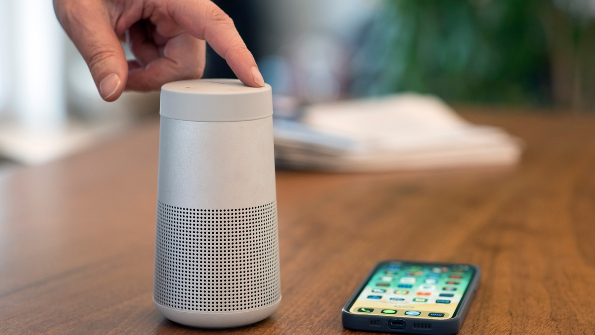 TÜV SÜD gibt Tipps für den sicheren Einsatz von Bluetooth-Lautsprechern - Foto: presseportal.de