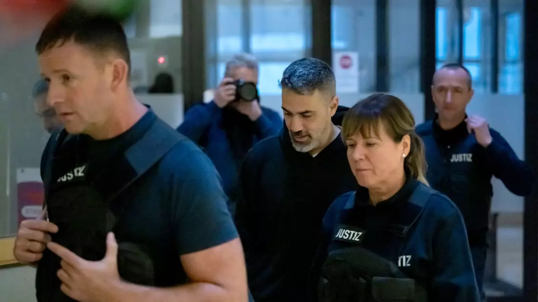 Bushido sagte vor dem Landgericht gegen Arafat Abou-Chaker aus. - Bild: Soeren Stache/dpa