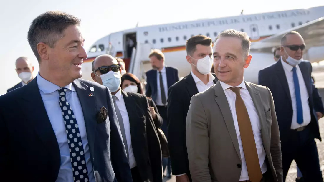 Michael Ohnmacht (l) soll für die EU Kontakte zu den neuen Machthabern in Syrien aufbauen. (Archivbild) - Bild: Kay Nietfeld/dpa
