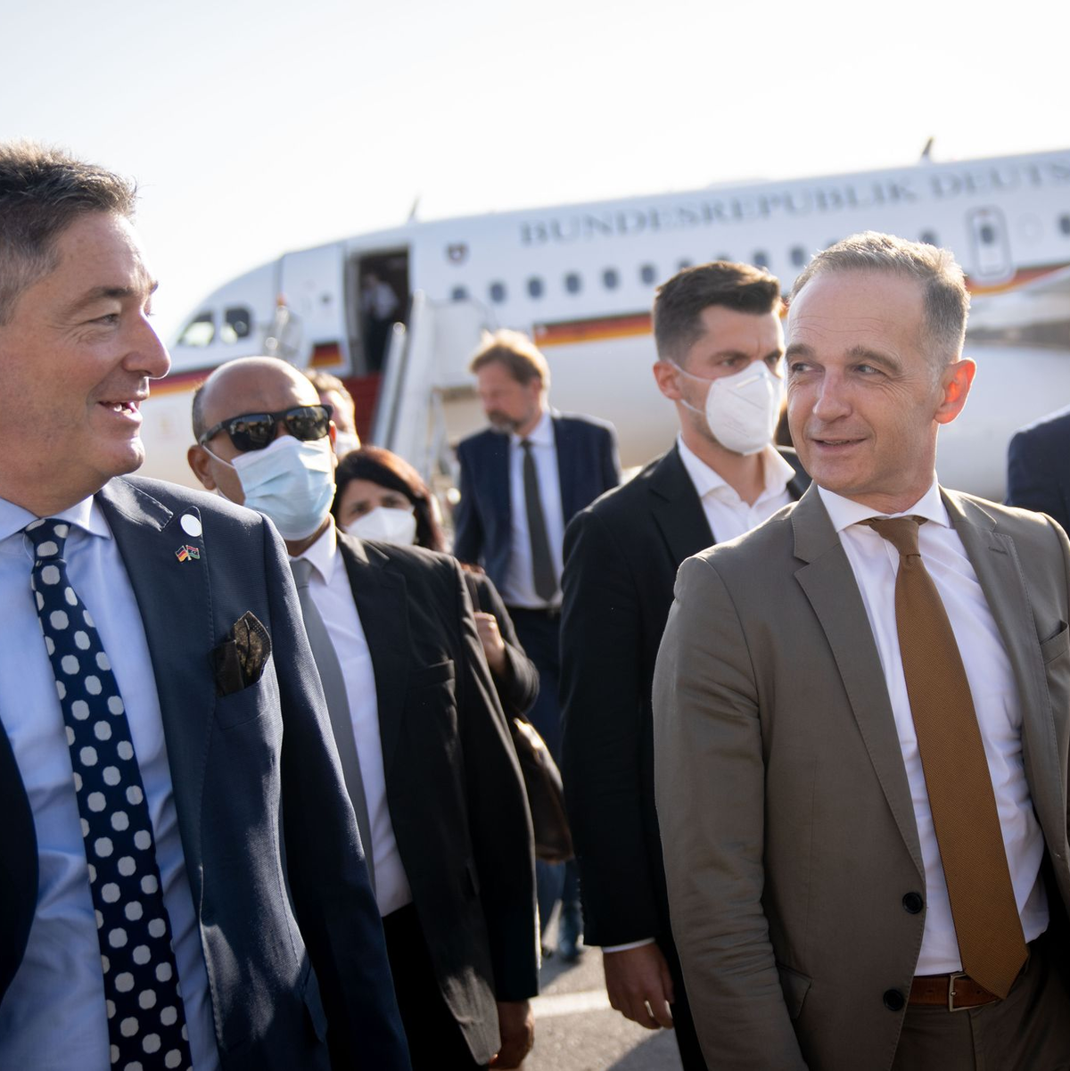 Michael Ohnmacht (l) soll für die EU Kontakte zu den neuen Machthabern in Syrien aufbauen. (Archivbild) - Foto: Kay Nietfeld/dpa