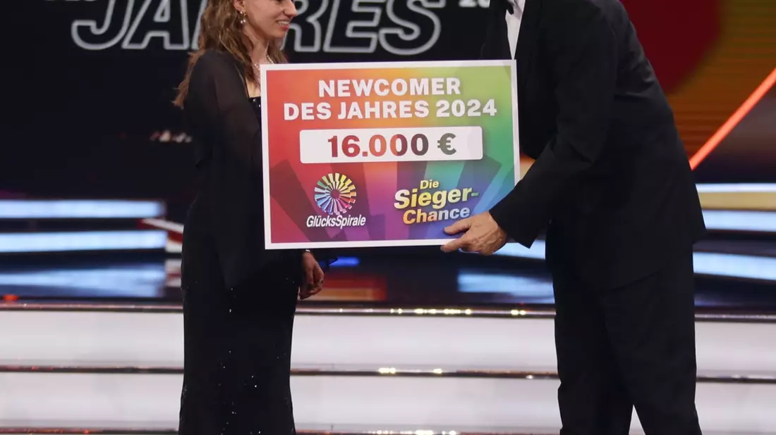 GlücksSpirale-Zusatzlotterie Die Sieger-Chance kürt Synchron-Schwimmerin Klara Bleyer zum Newcomer des Jahres - Bild: presseportal.de