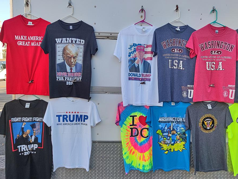Donald-Trump-T-Shirts (Archiv) - Foto: über dts Nachrichtenagentur