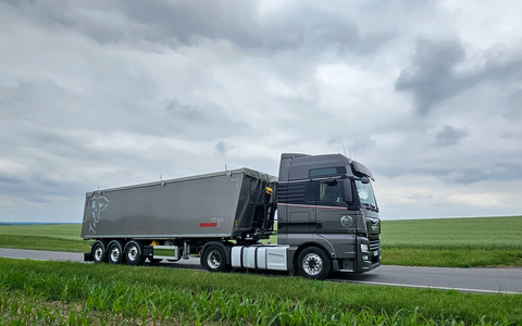 Reisch: Spezialist für Sattelauflieger startet neu durch - Foto: presseportal.de
