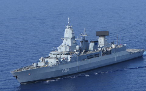 Fregatte Hamburg pünktlich zu Weihnachten wieder zu Hause - Foto: presseportal.de