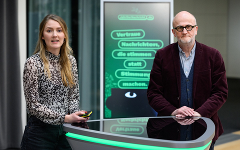 Jahr der Nachricht rüttelt Öffentlichkeit wach - Initiative #UseTheNews setzt erfolgreiche Arbeit 2025 fort - Foto: presseportal.de